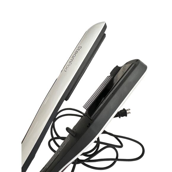 L’Oréal - Professional Steampod Iron Hair Straightener in White - Picture 3 of 4